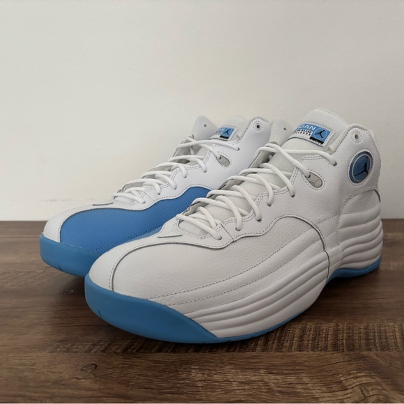 jordan jumpman university blue